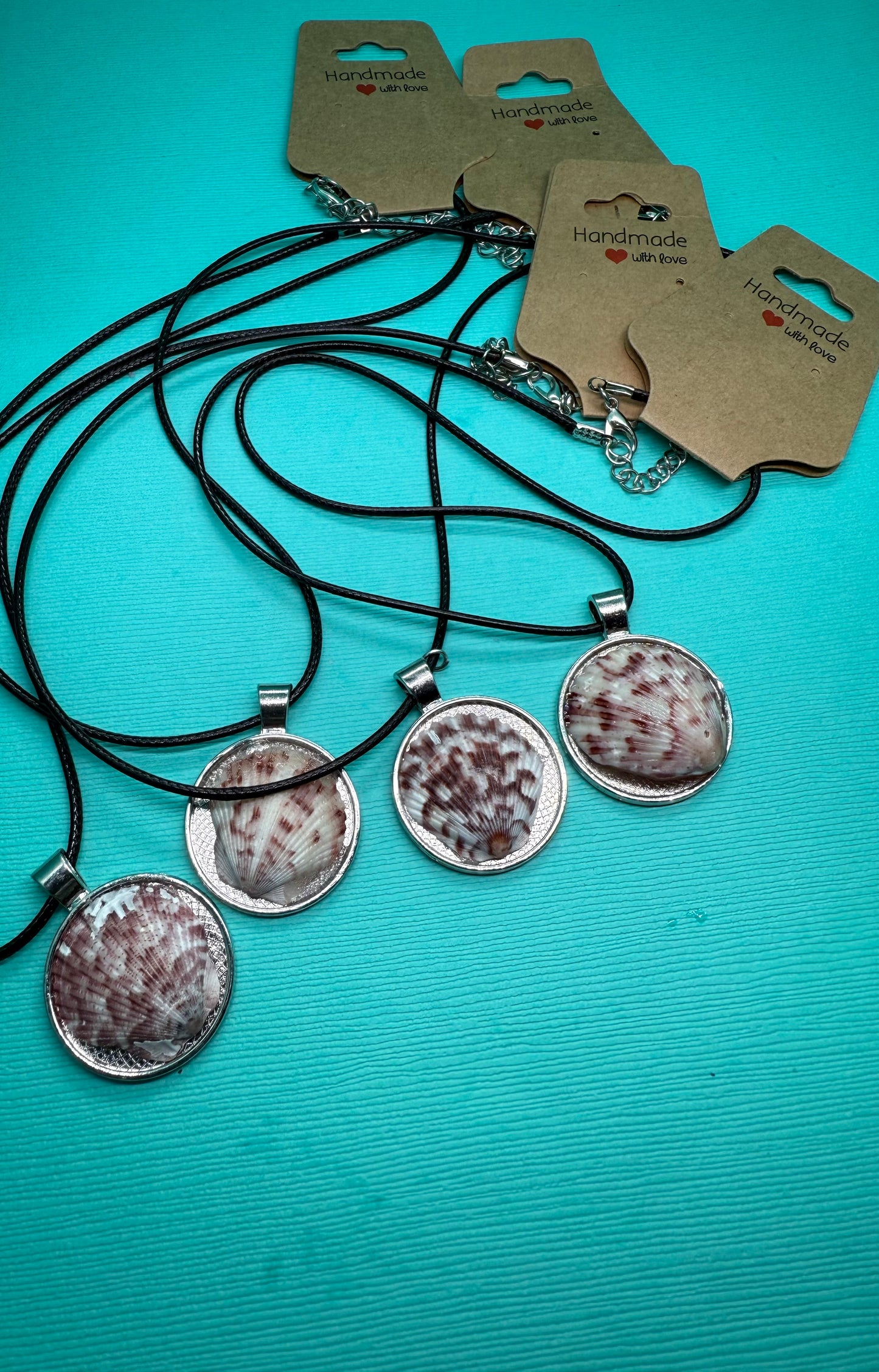 Striped Sanibel Serenity Necklace ๐ ๐๏ธ
