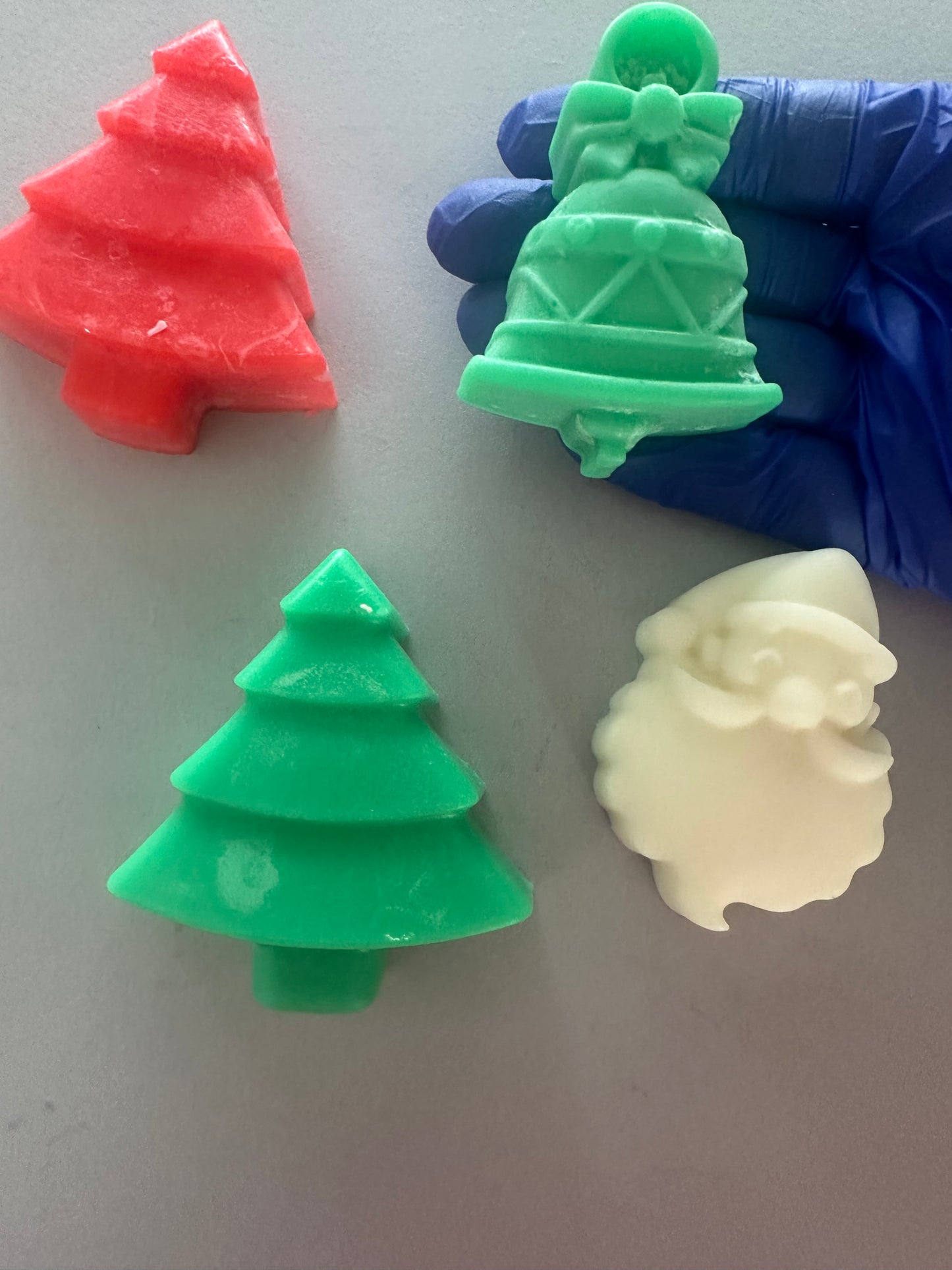 🎄 Holiday Cheer Mini Soap Collection 🎁 Red, Green, White
