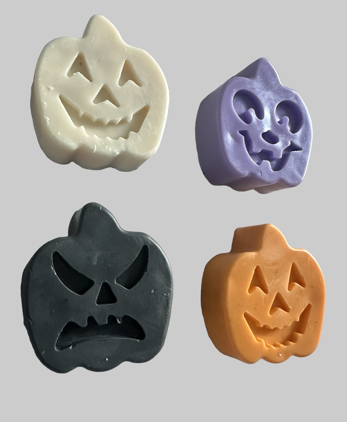 🎃 Pumpkin Patch Mini Soaps – Frightfully Festive Fun! 🧼 Multi Color