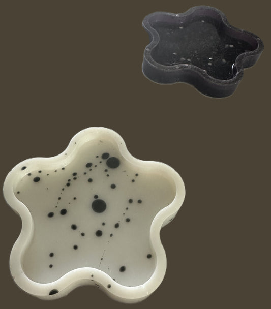 Set of 2 Miscellaneous Trinket Holders