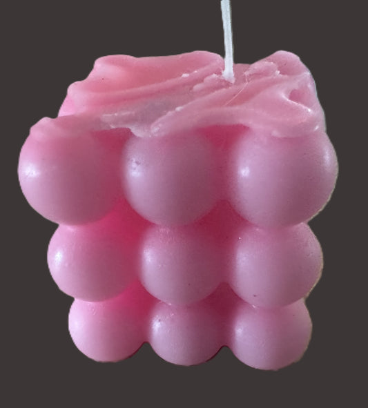 ✨ Bubble Cube Candle – Pink Edition